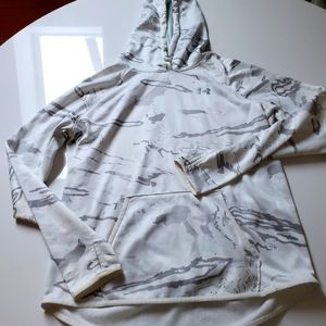 Under Armour Hoodie